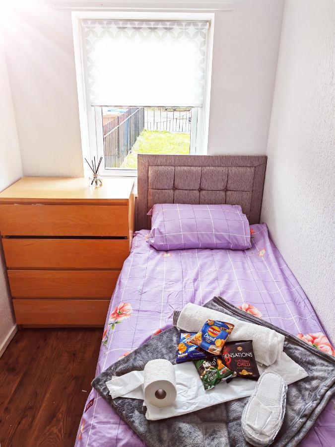 Holiday Home Manchester Eksteriør bilde